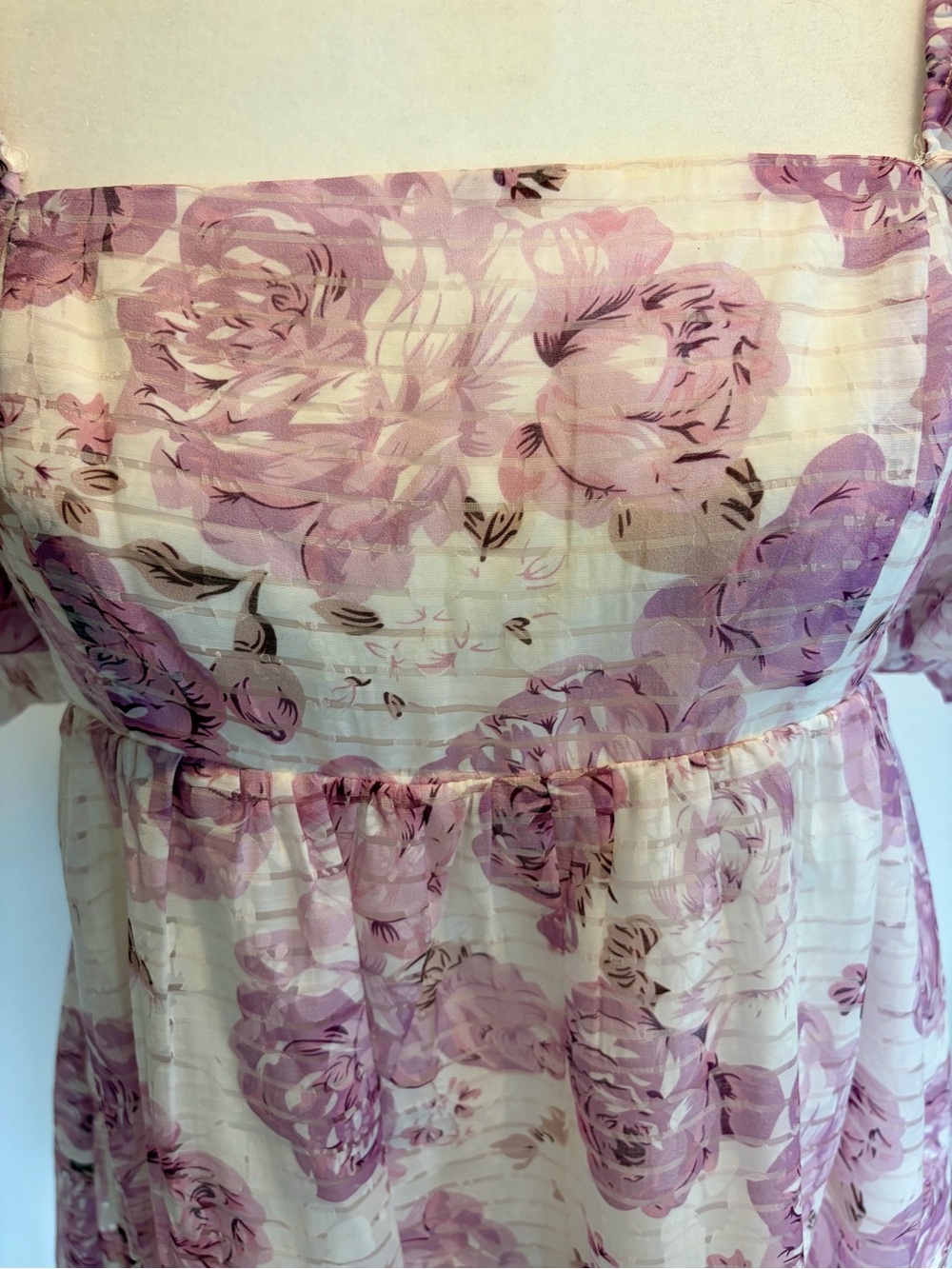 Storia Lilac Floral Puff Sleeve Sundress - Picture 6 of 8
